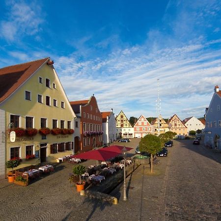 Zum Dallmayr Hotel Garni Berching Bagian luar foto