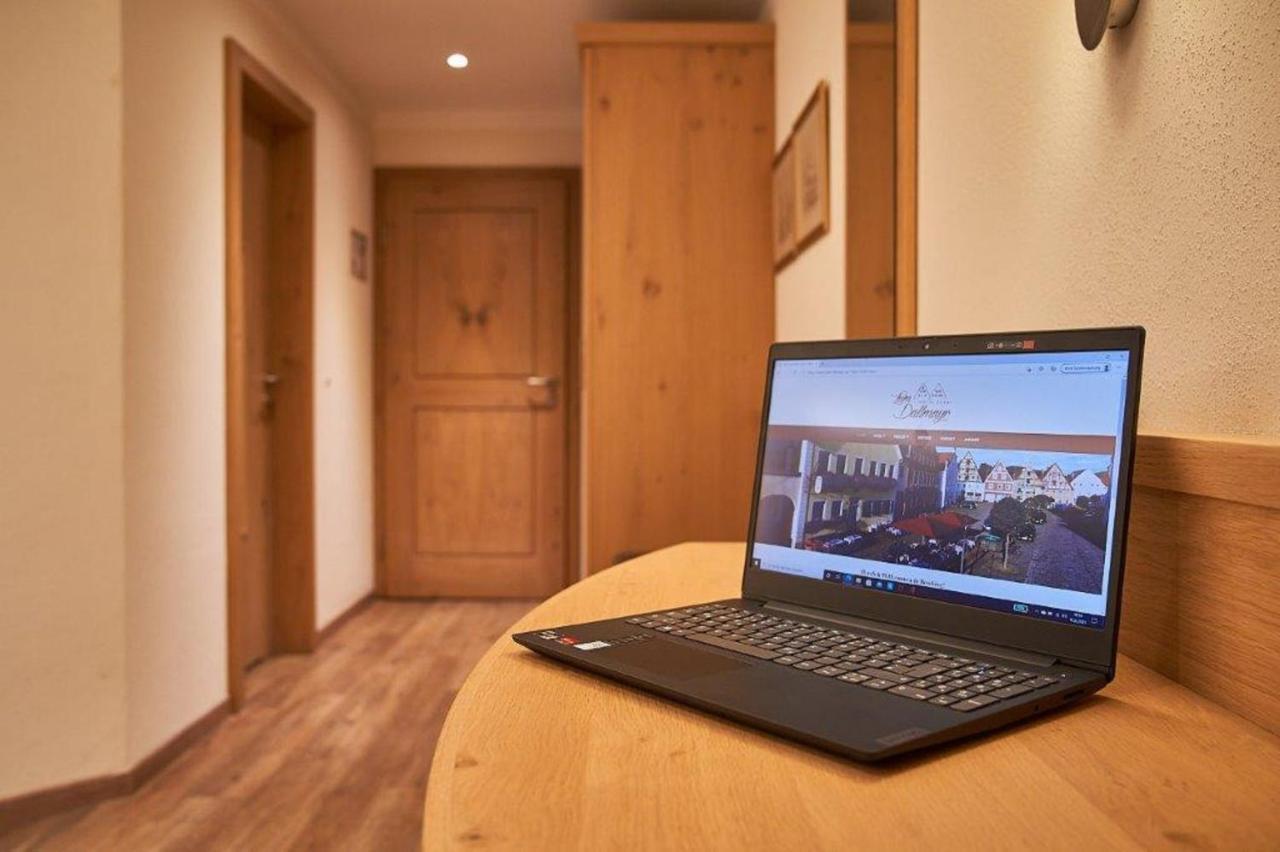 Zum Dallmayr Hotel Garni Berching Bagian luar foto